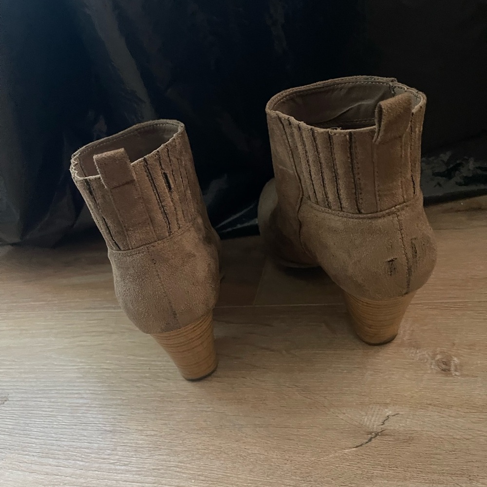 Booties - Picture 3 of 4